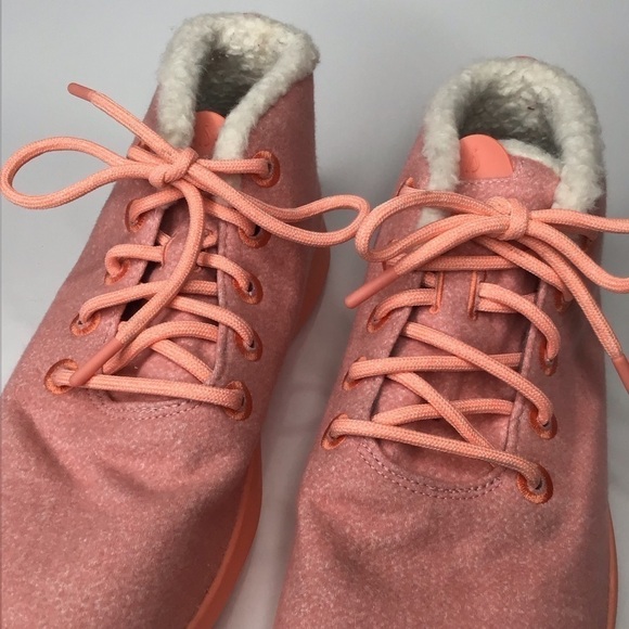 ALLBIRDS Wool Runner-Up Mizzle Fluffs in Calm Coral. - Picture 3 of 13